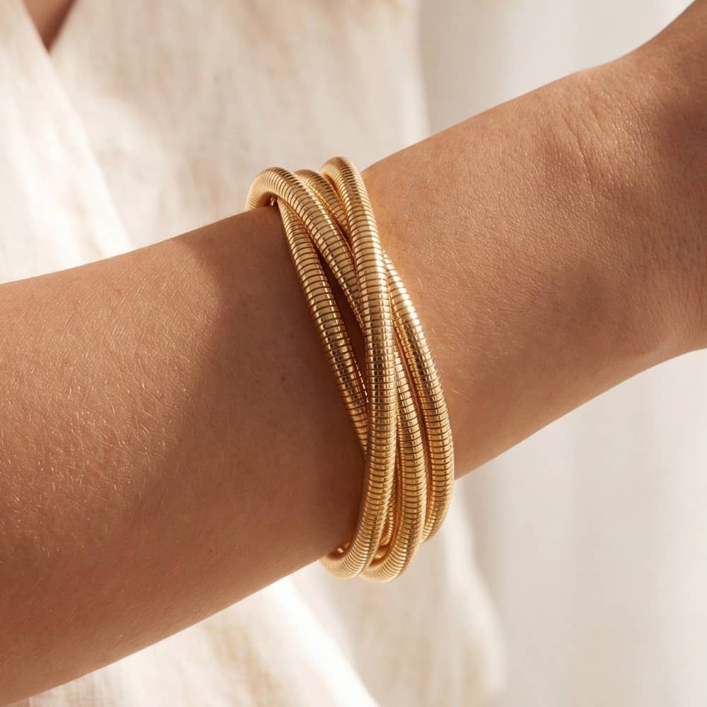 Interlocking Gold Snake Chain Bangle Set