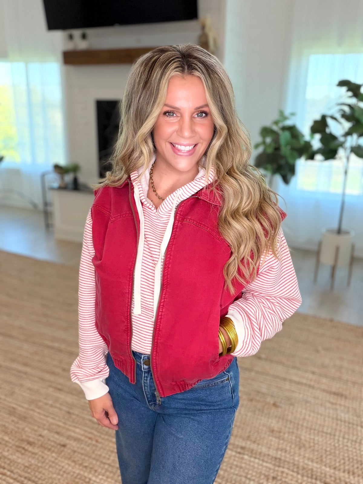 Dark Red Denim Mineral Wash Sleeveless Zip-Up Collar Vest