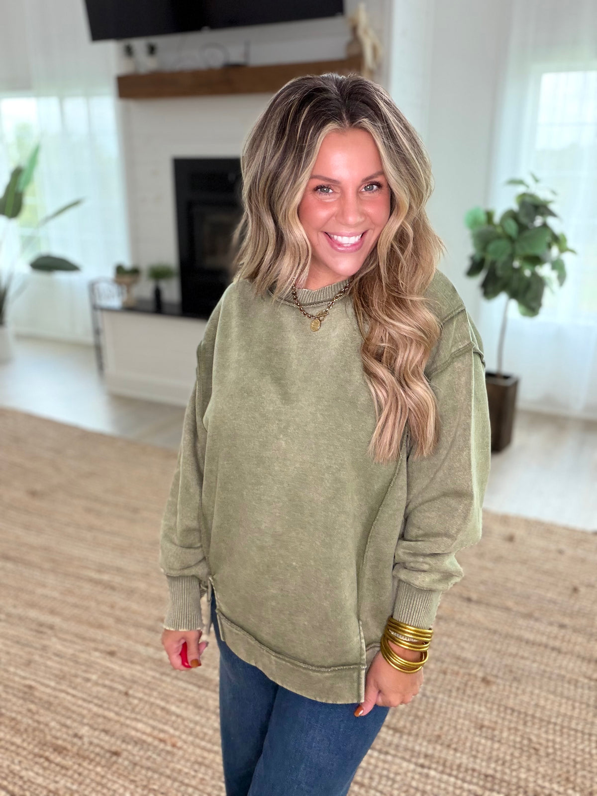 Light Olive Acid Wash Exposed-Seam Fleece Sweatshirt
