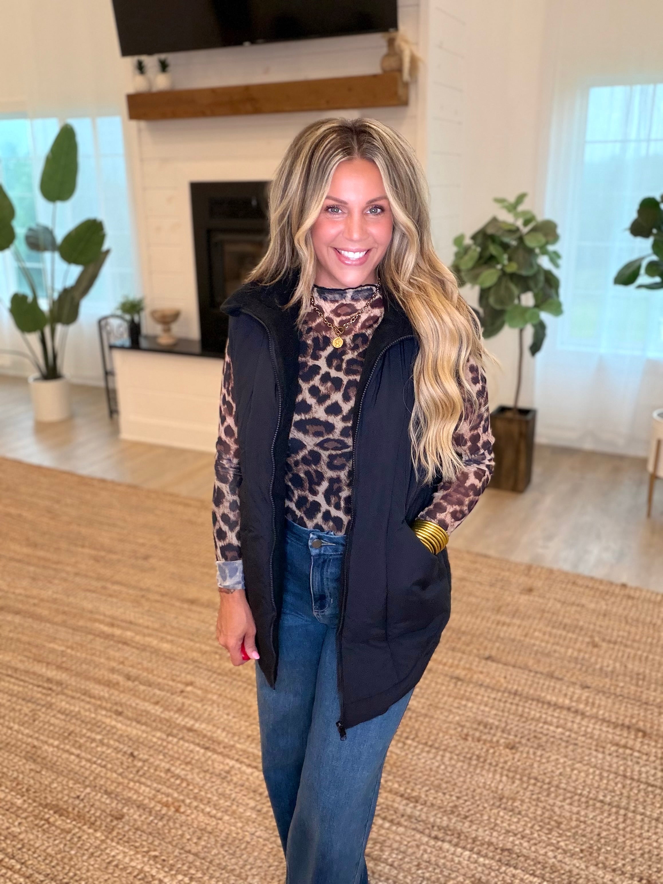 Black Summit Curve Longline Puffer Vest