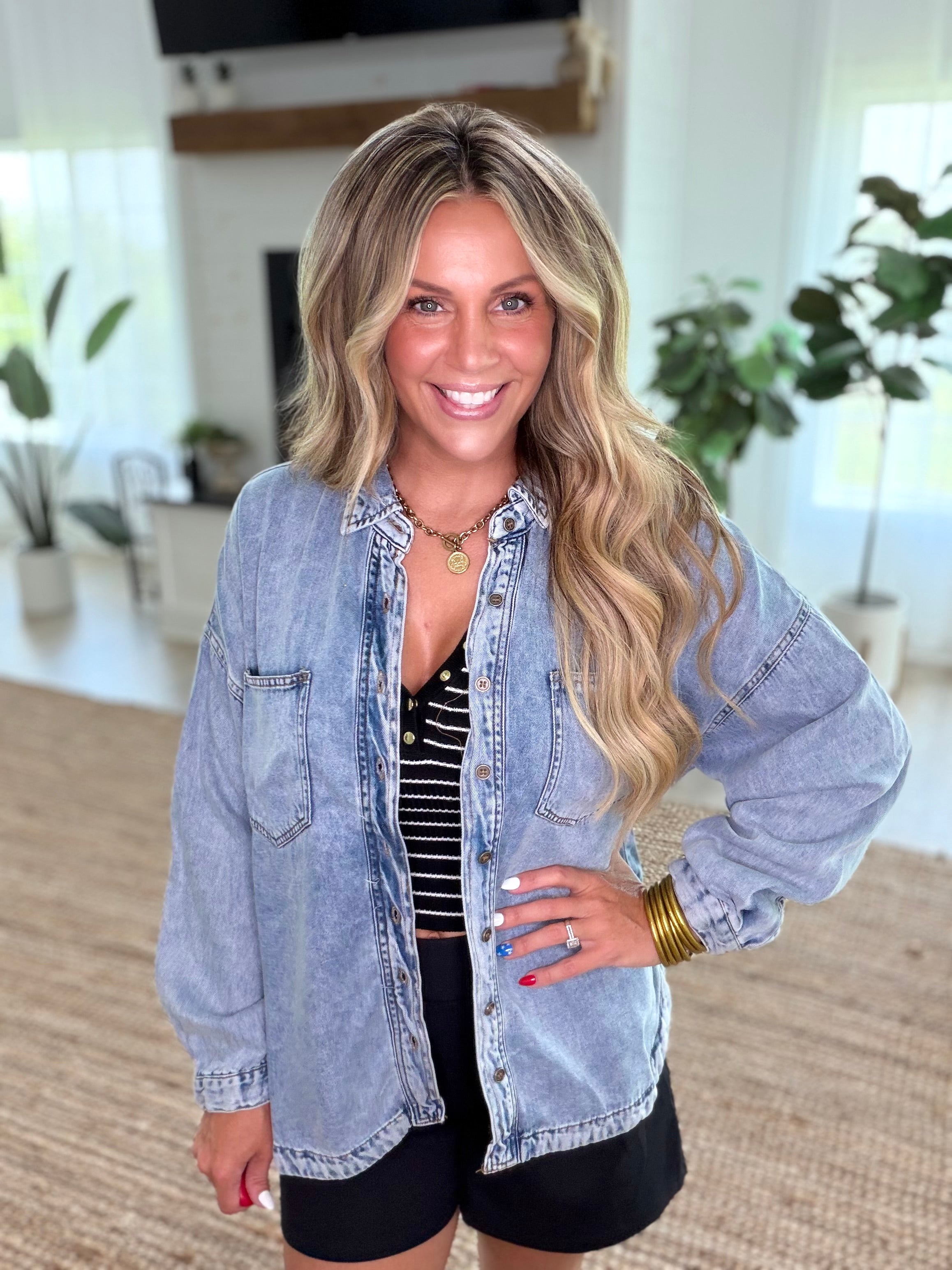 Chambray Washed Button Down Long Sleeve Lightweight Shirt Jacket
