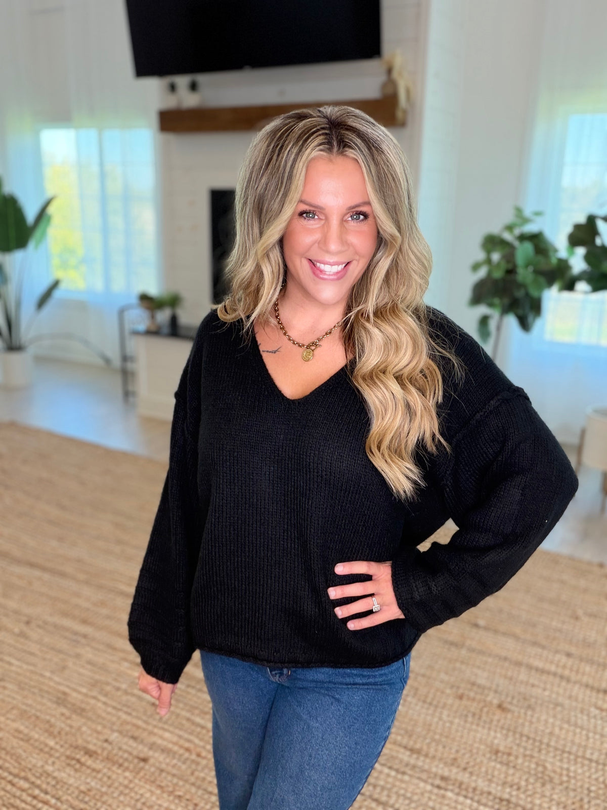 Black V Neck Balloon Sleeve Sweater