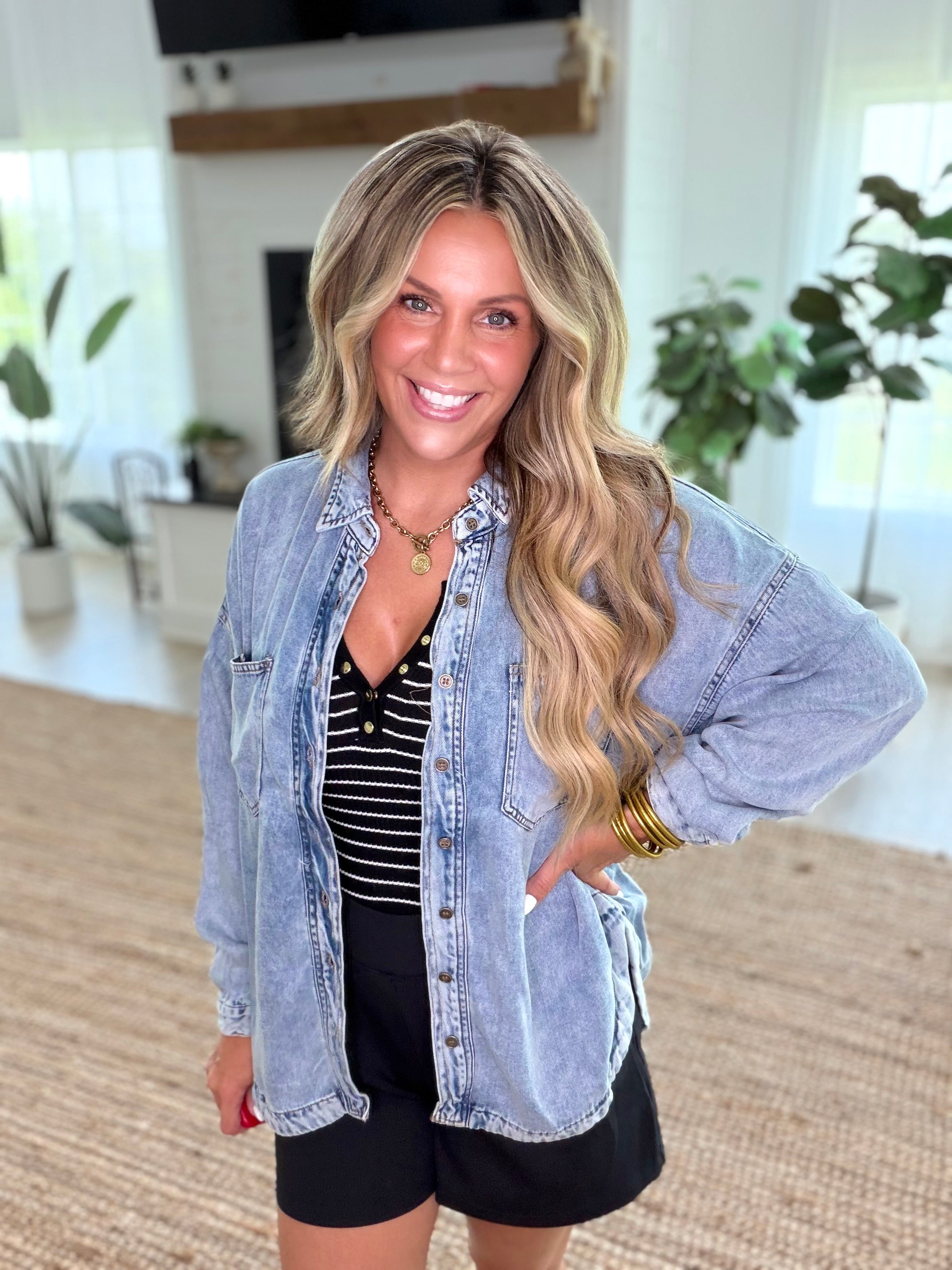 Chambray Washed Button Down Long Sleeve Lightweight Shirt Jacket
