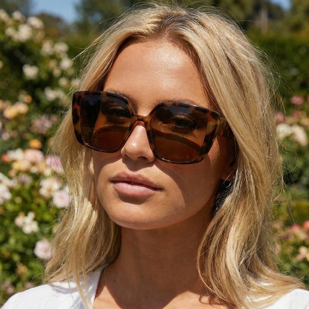 Oversized Cross-Bridge Sunglasses