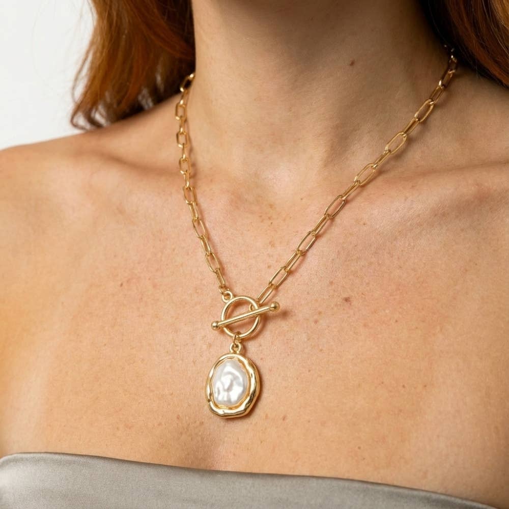 Gold Pearl Pendant Dainty Toggle Chain Necklace