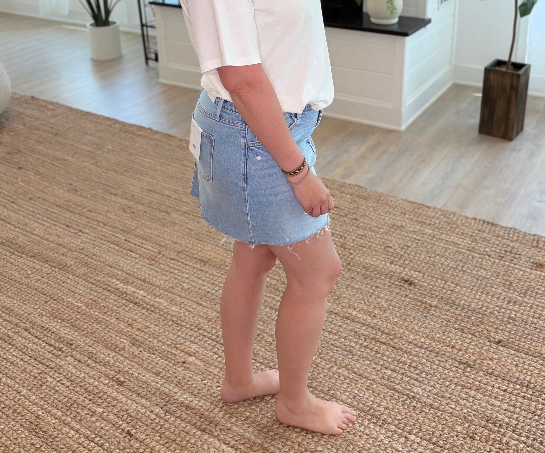 Vervet Clean Cut Raw Hem Light Wash Denim Skirt
