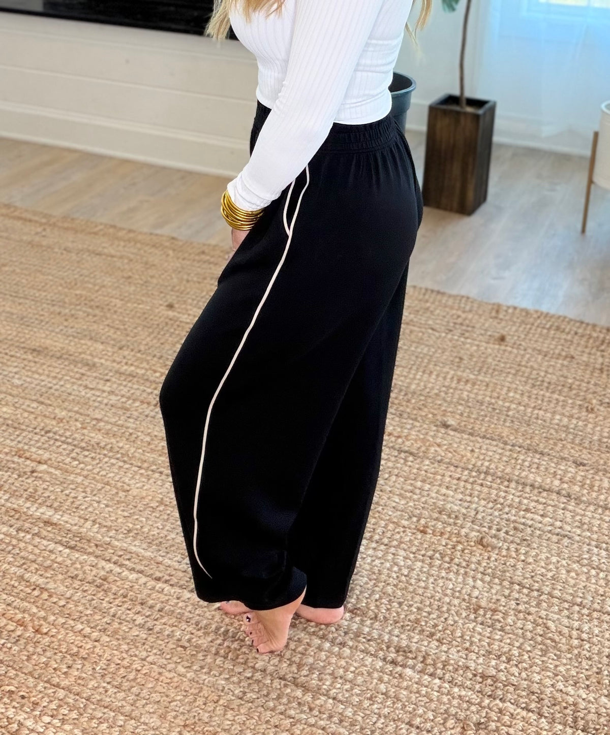 Black and Cream Modal Scuba Luxe Piping Baggy Pants