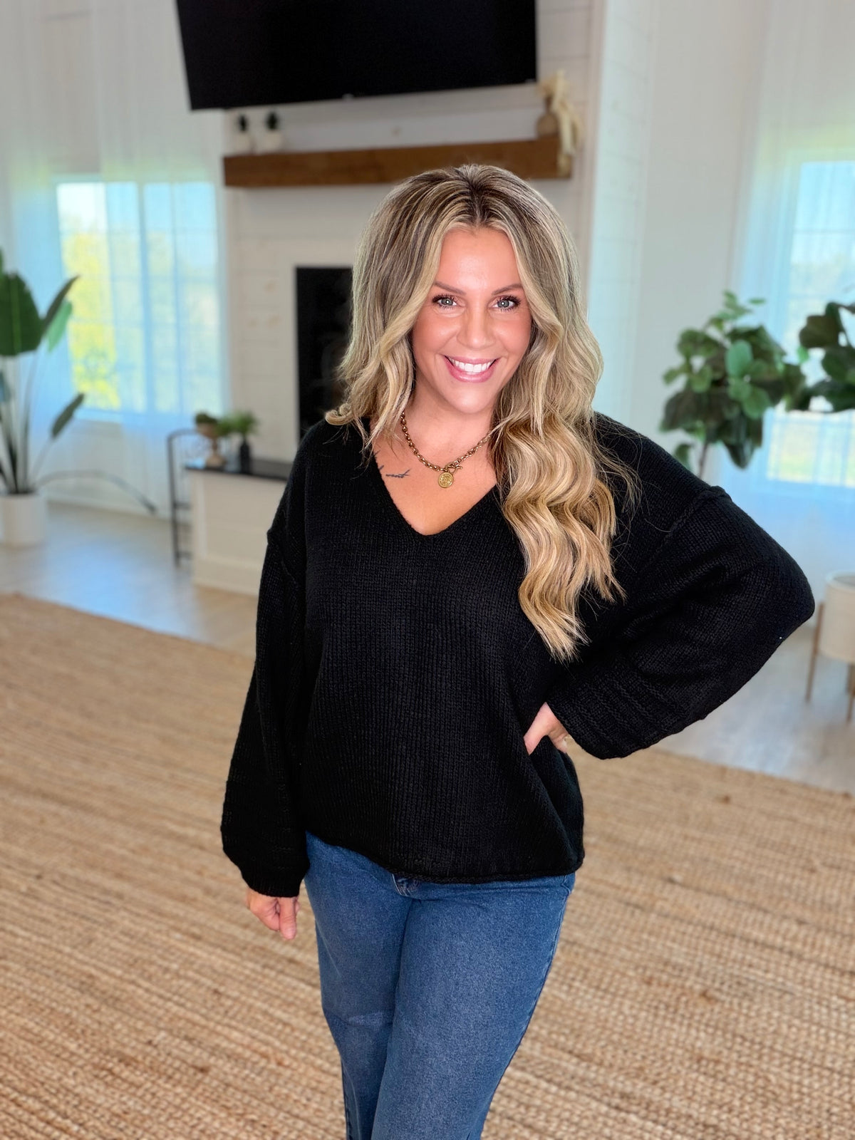 Black V Neck Balloon Sleeve Sweater