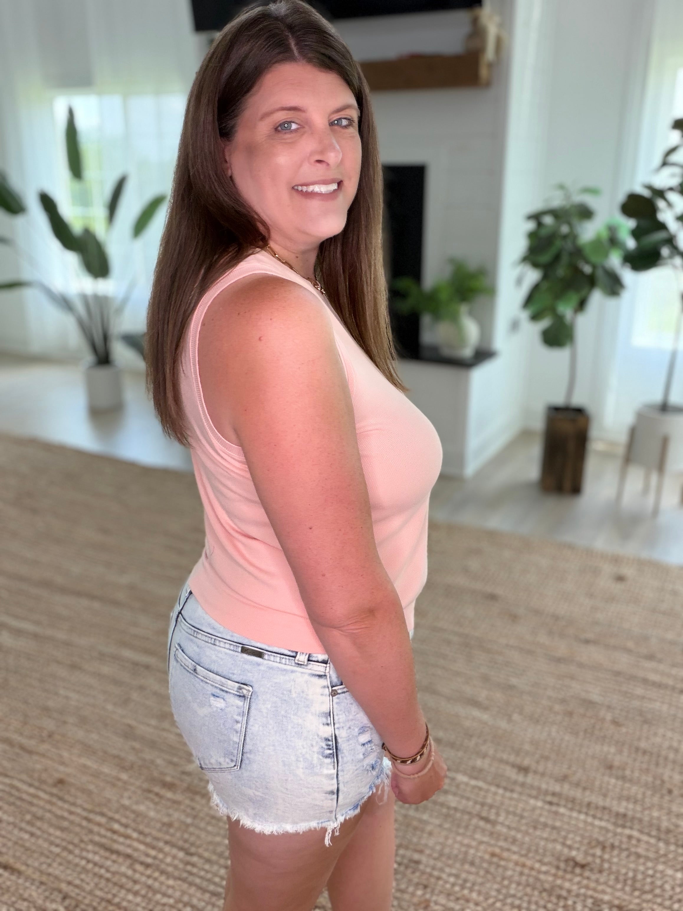 Peach Ribbed Viscose Crew Neck Loose Fit Tank