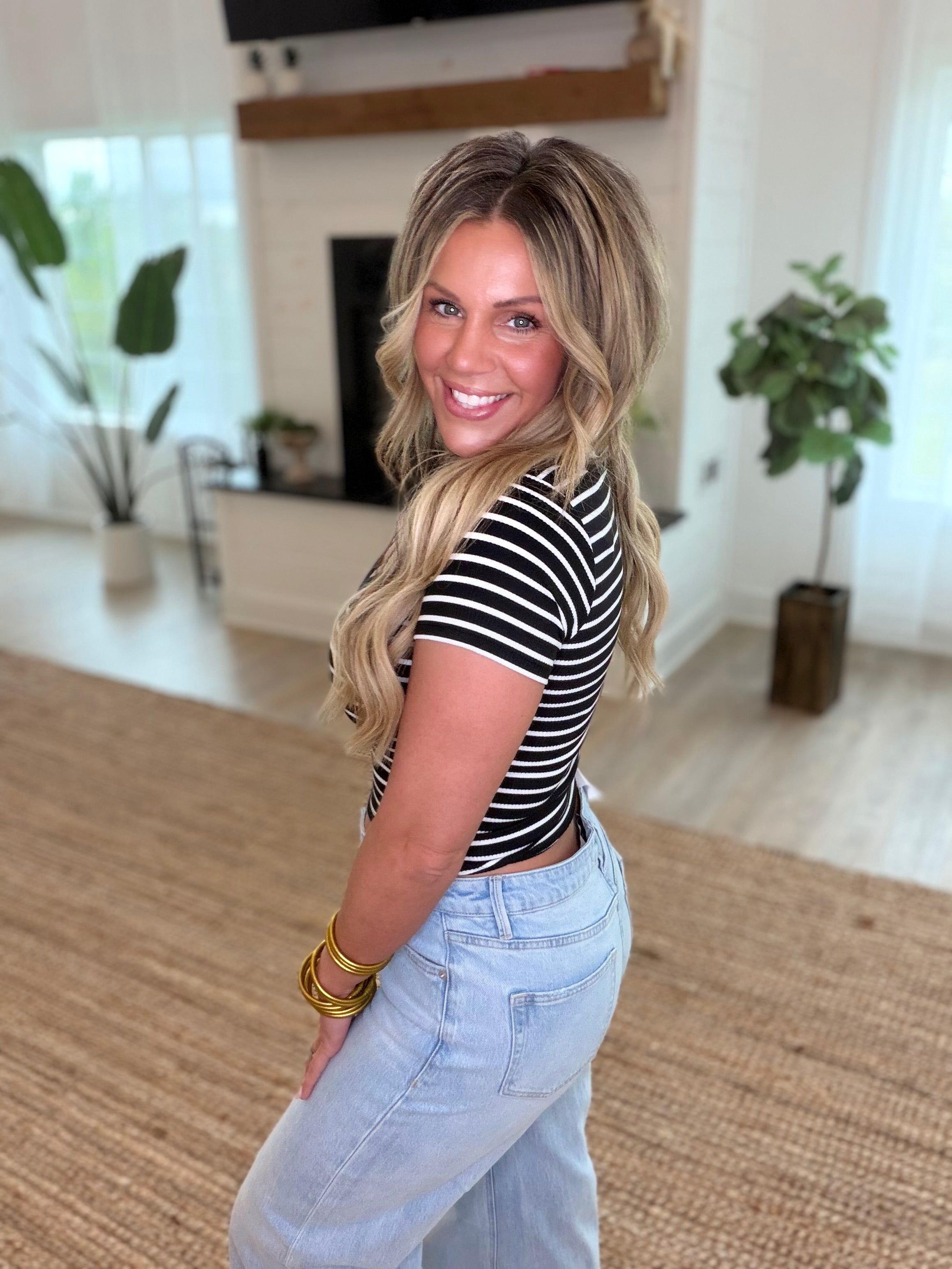 Black and White Square Neck Short Sleeve Top