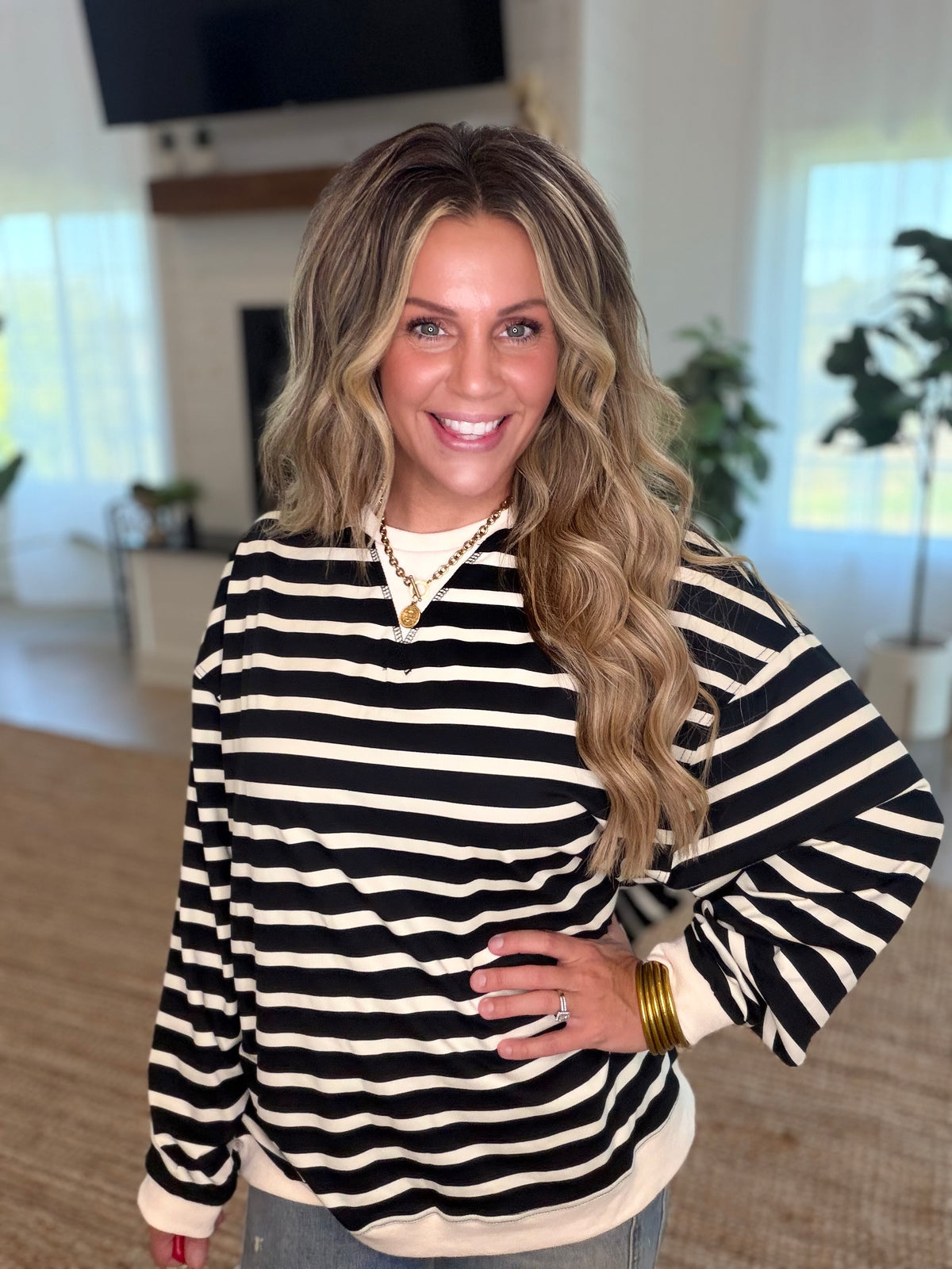 Black and Cream Striped Long Sleeve Pullover