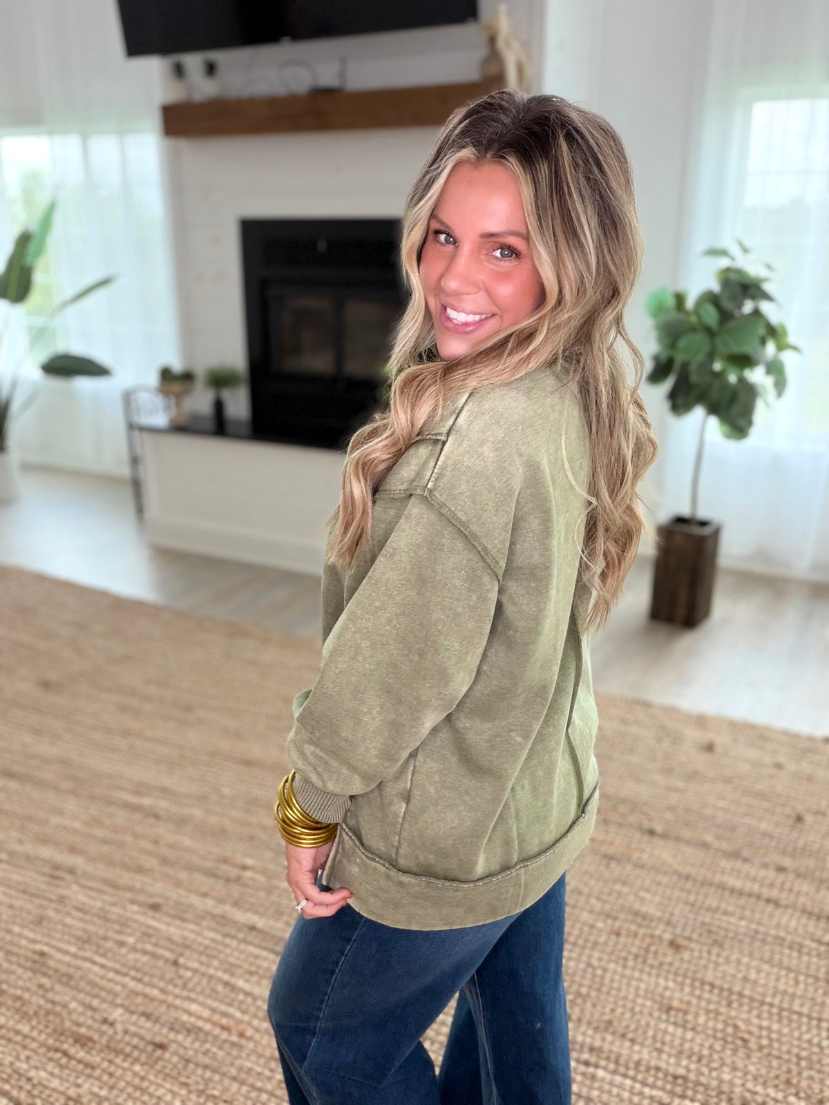 Light Olive Acid Wash Exposed-Seam Fleece Sweatshirt