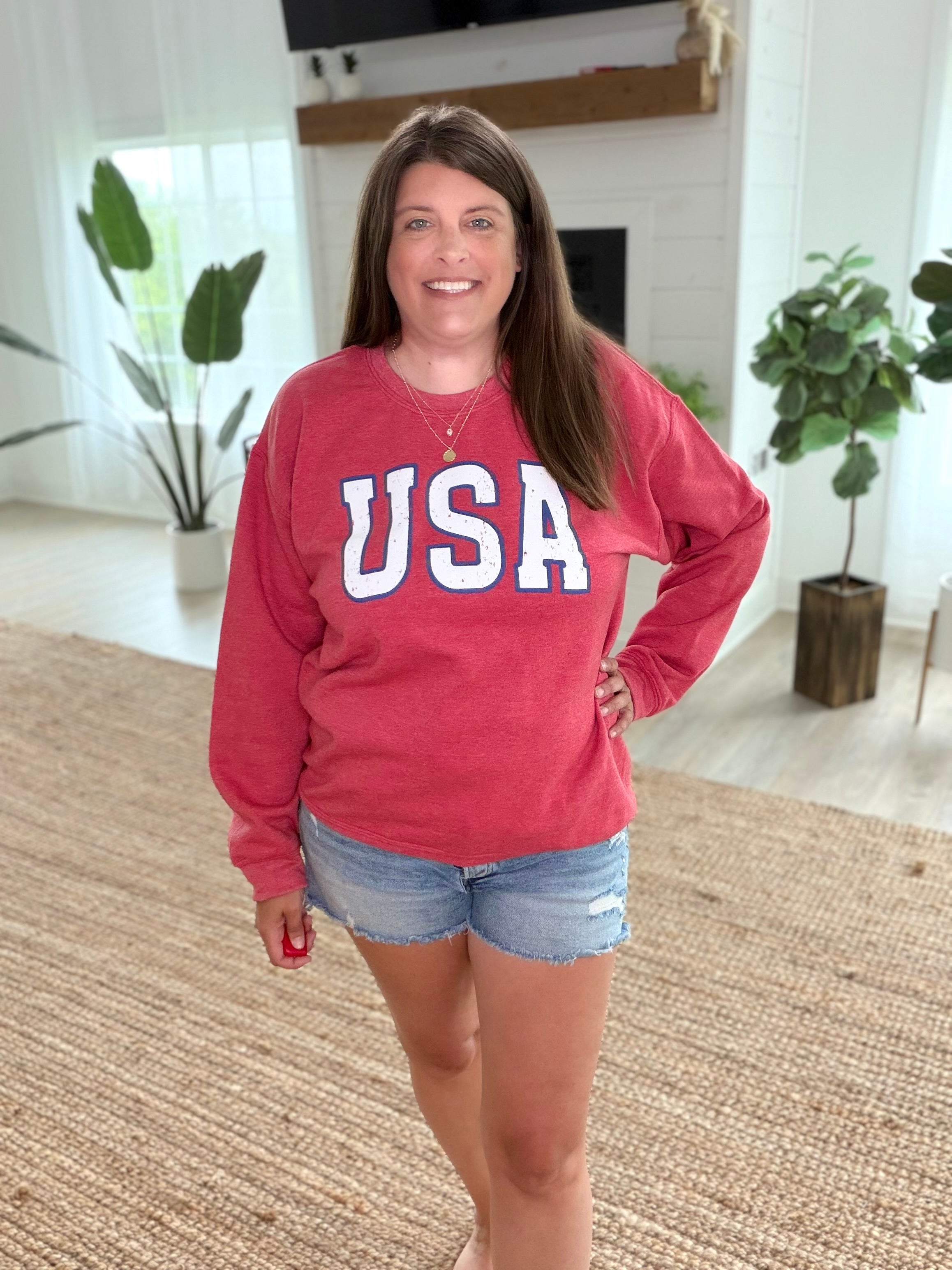 USA Red Vintage Patriotic Graphic Sweatshirt