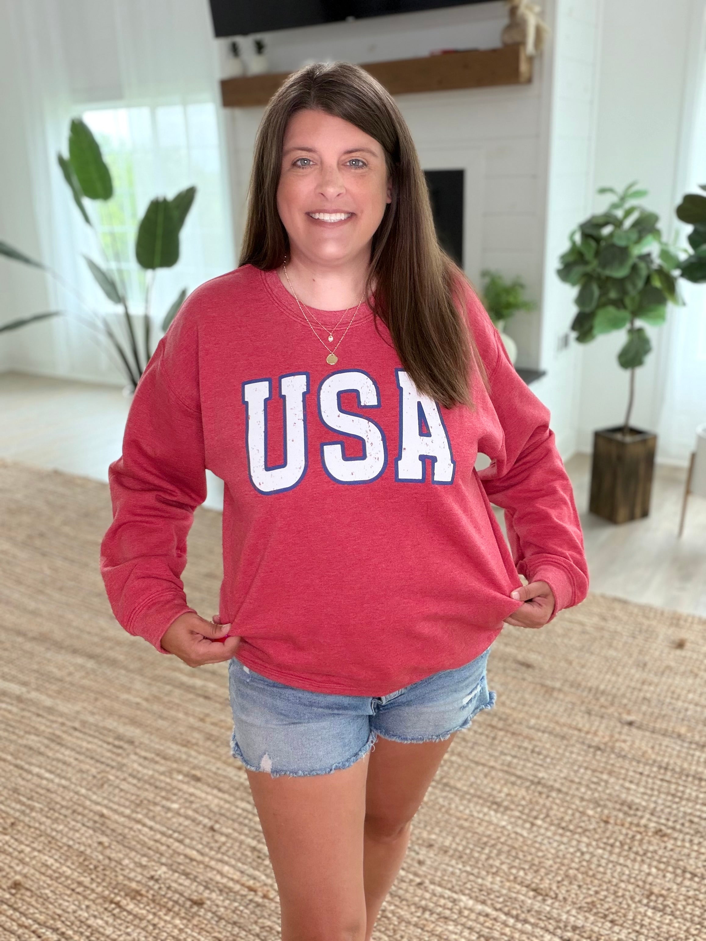 USA Red Vintage Patriotic Graphic Sweatshirt