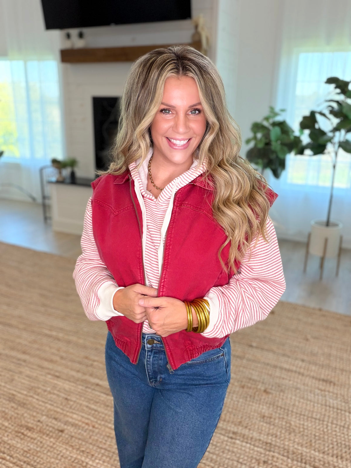 Dark Red Denim Mineral Wash Sleeveless Zip-Up Collar Vest