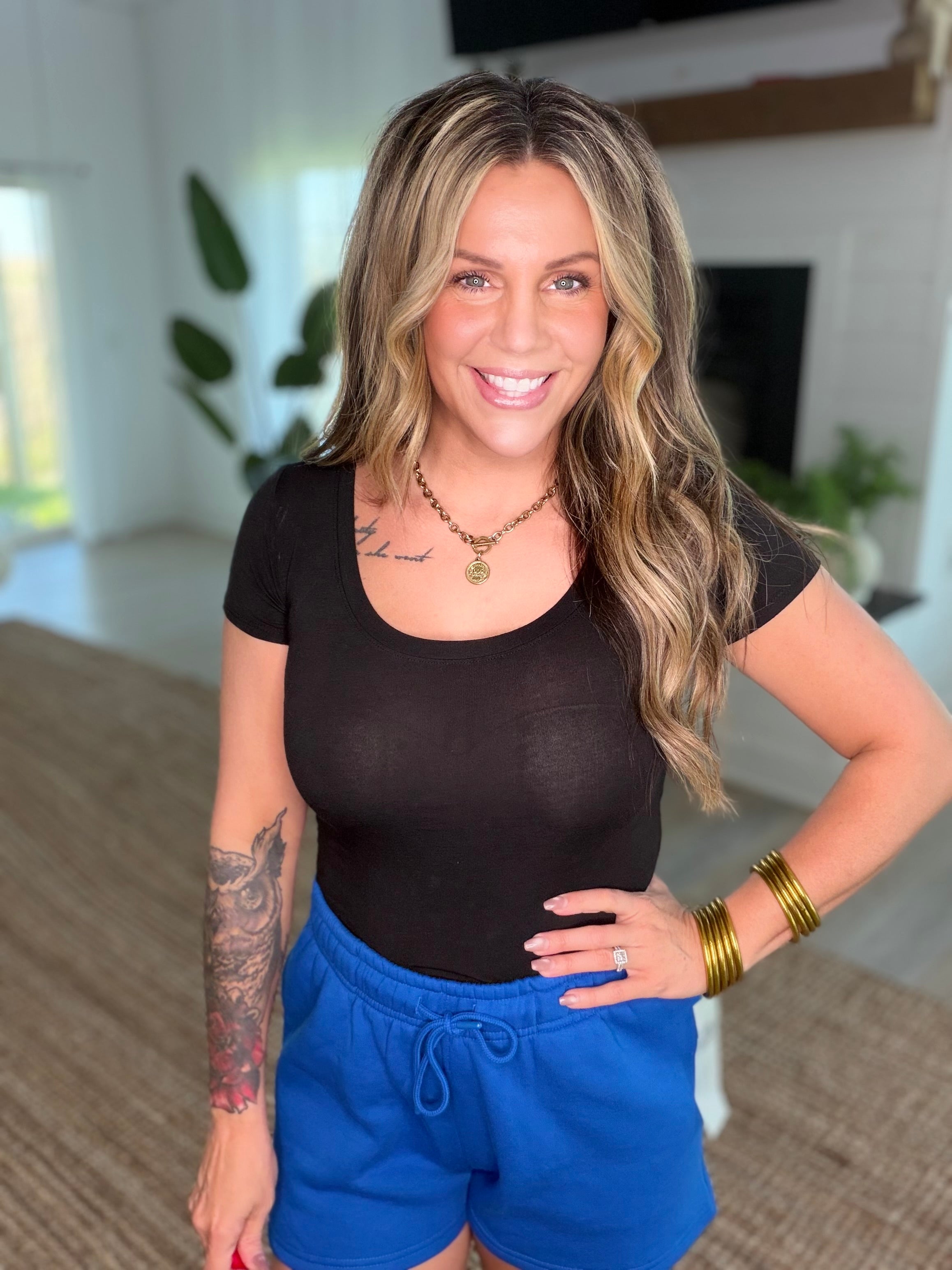 Black Scoop Neck Crop Top