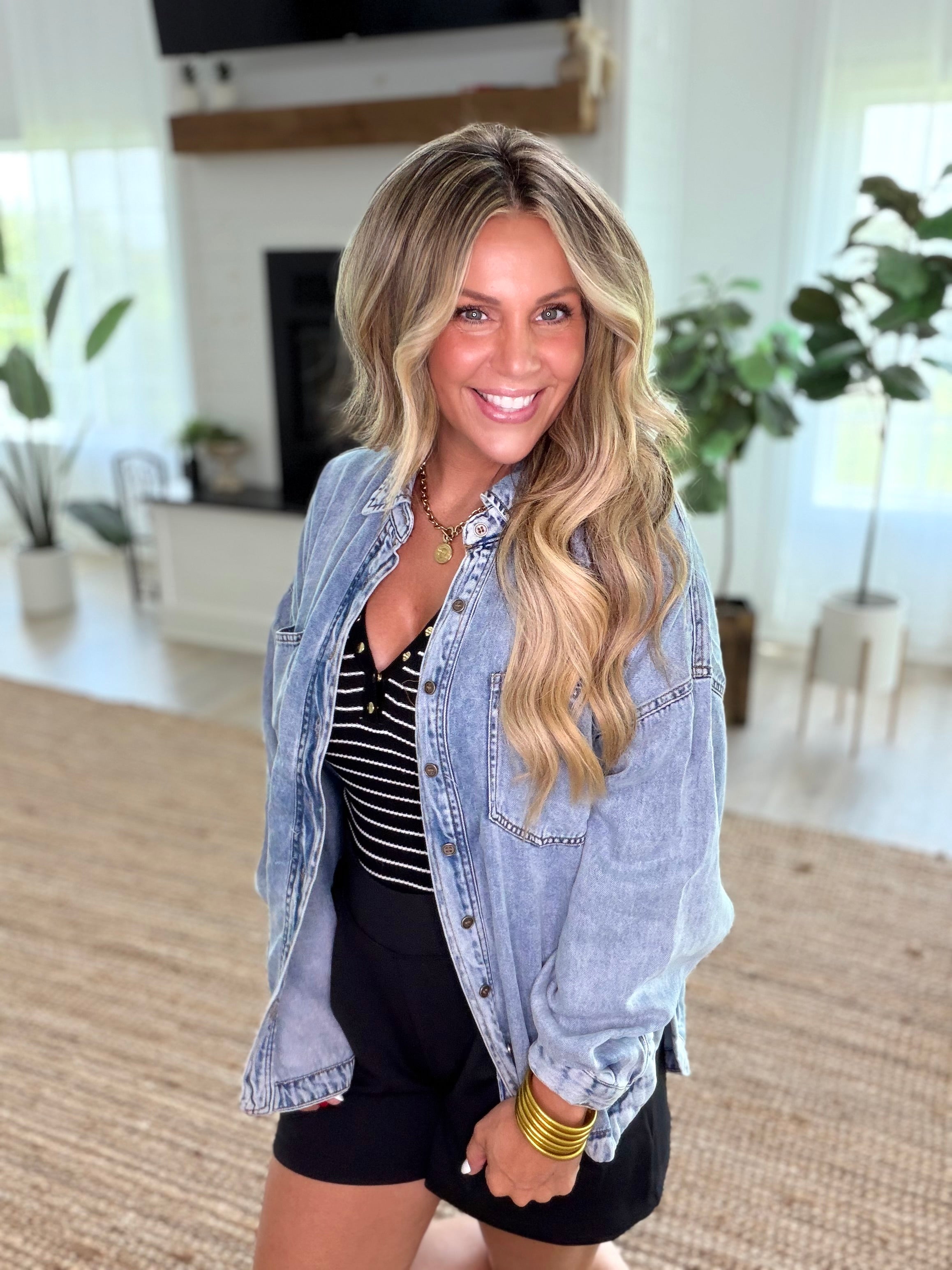 Chambray Washed Button Down Long Sleeve Lightweight Shirt Jacket
